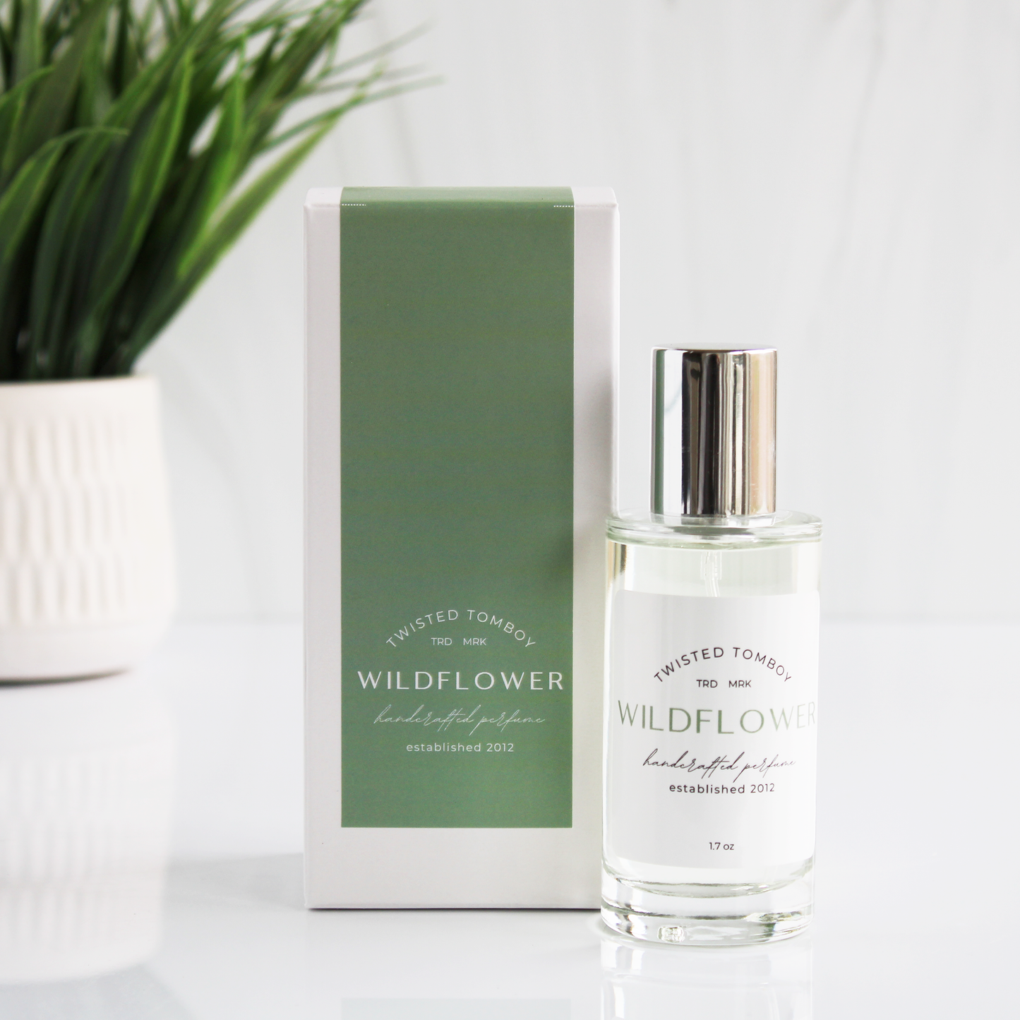 NEW! Spray Perfumes (4 Scents)