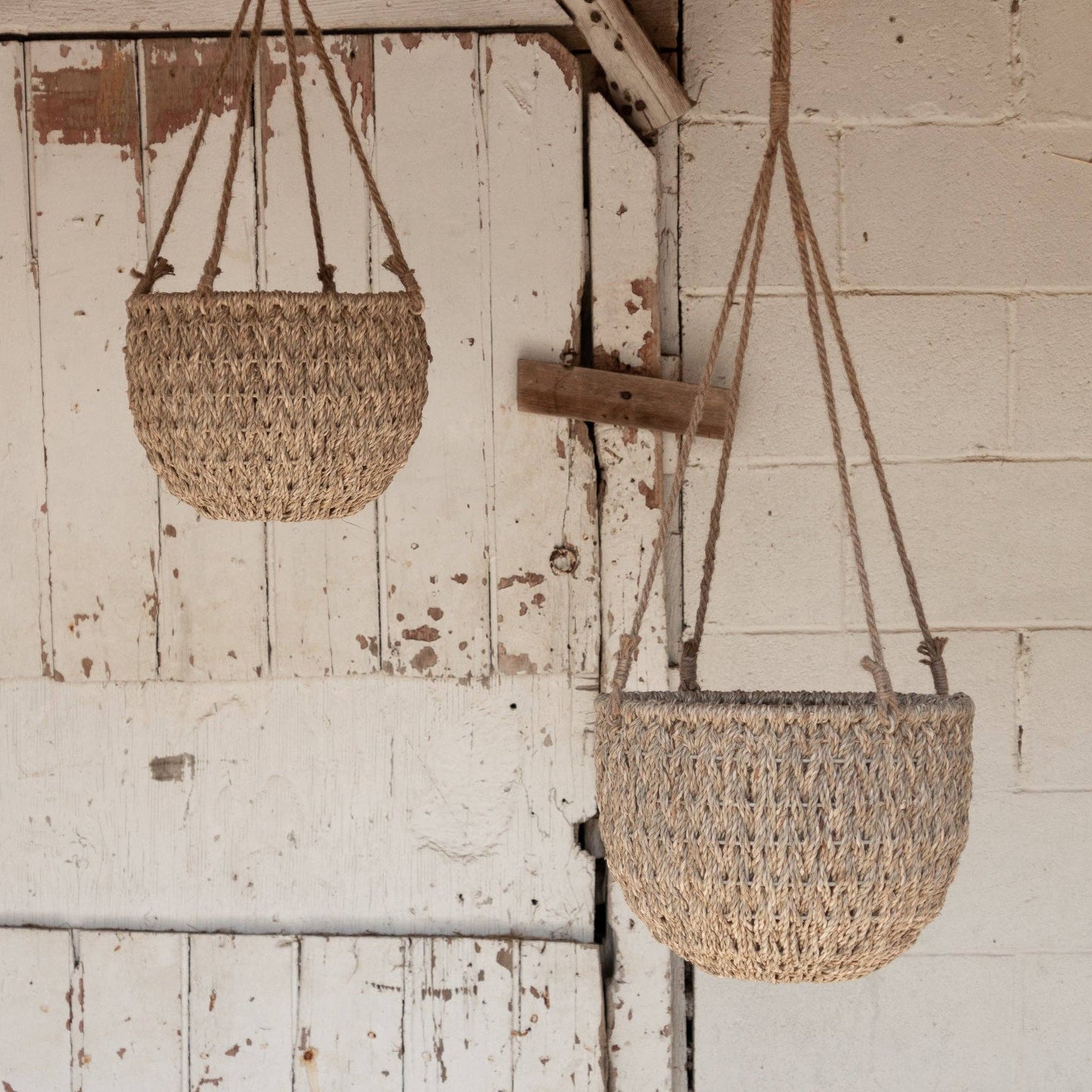 Hanging Seagrass Baskets (Set Of 02)