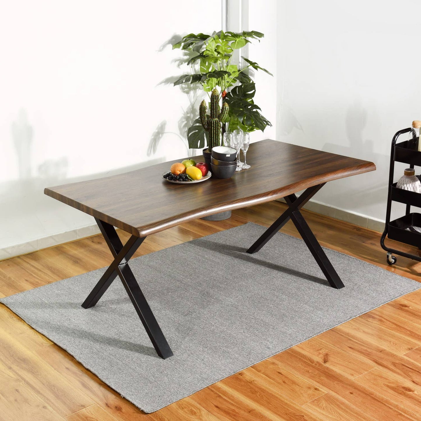 63in Dining Table with Wave-Edge for Family Christmas