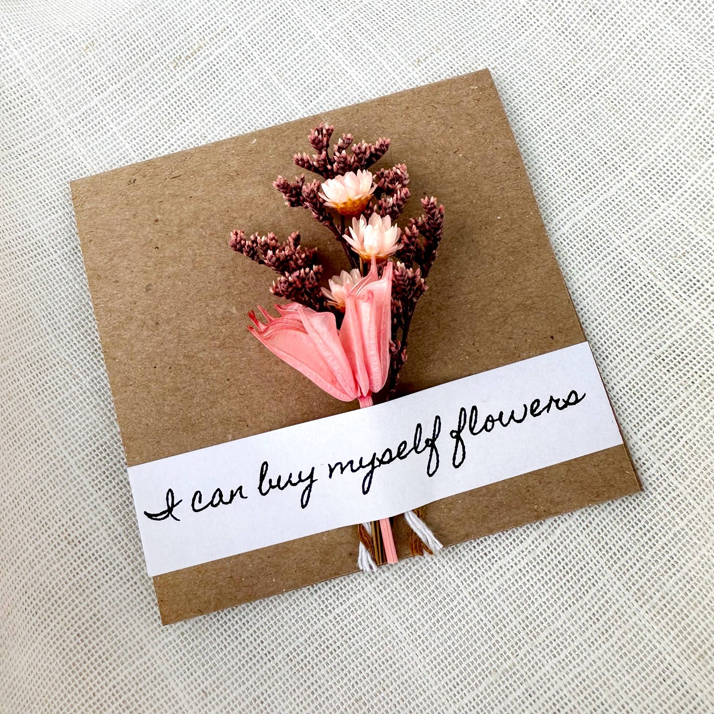 Valentine's Day Mix Mini Bouquet Cards With Dried Flowers 