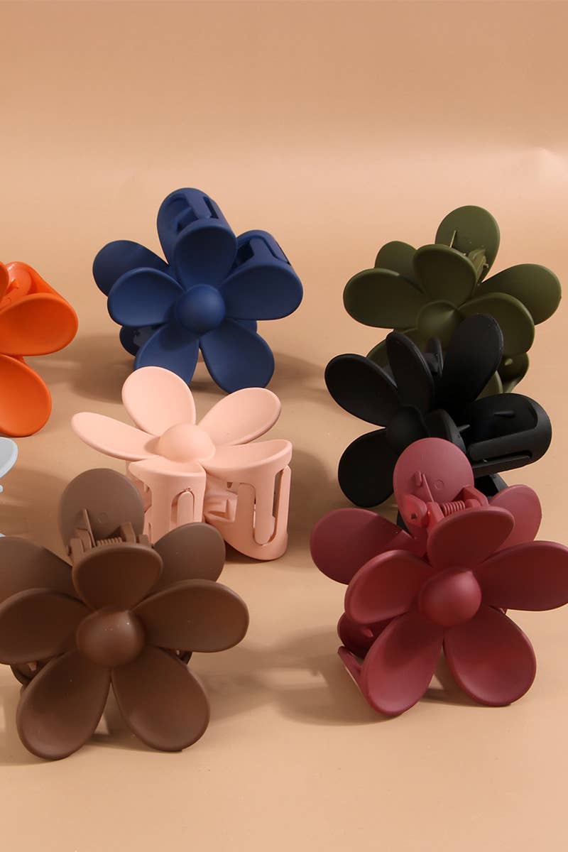 MATTE CUTE FLOWER HAIR CLAW CLIP_CWAHA0089