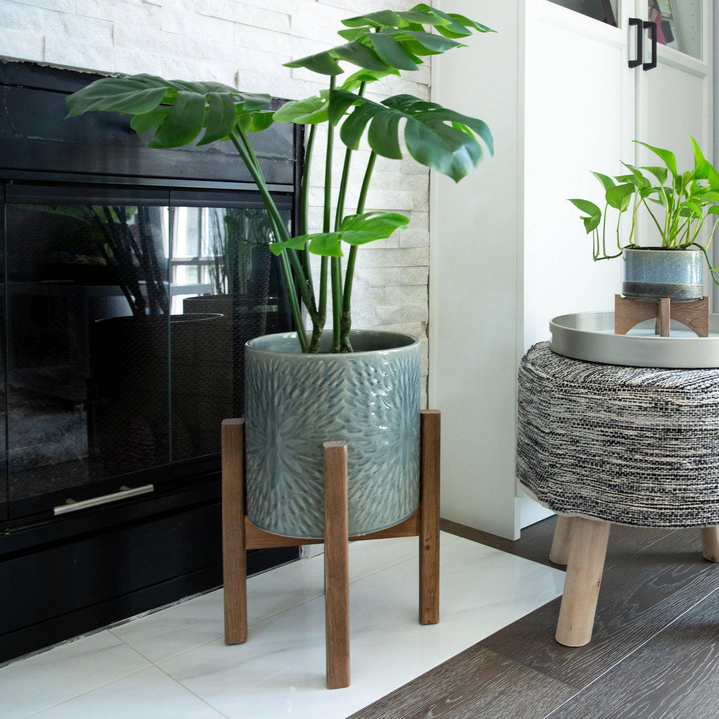 Set of 2 Gray Textured Ceramic Planters on Wood Stands
