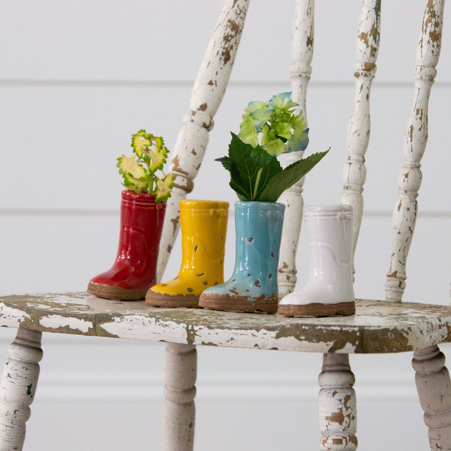 Mini Ceramic Boot Vases, Bright Colors (Pk/04 Ast)