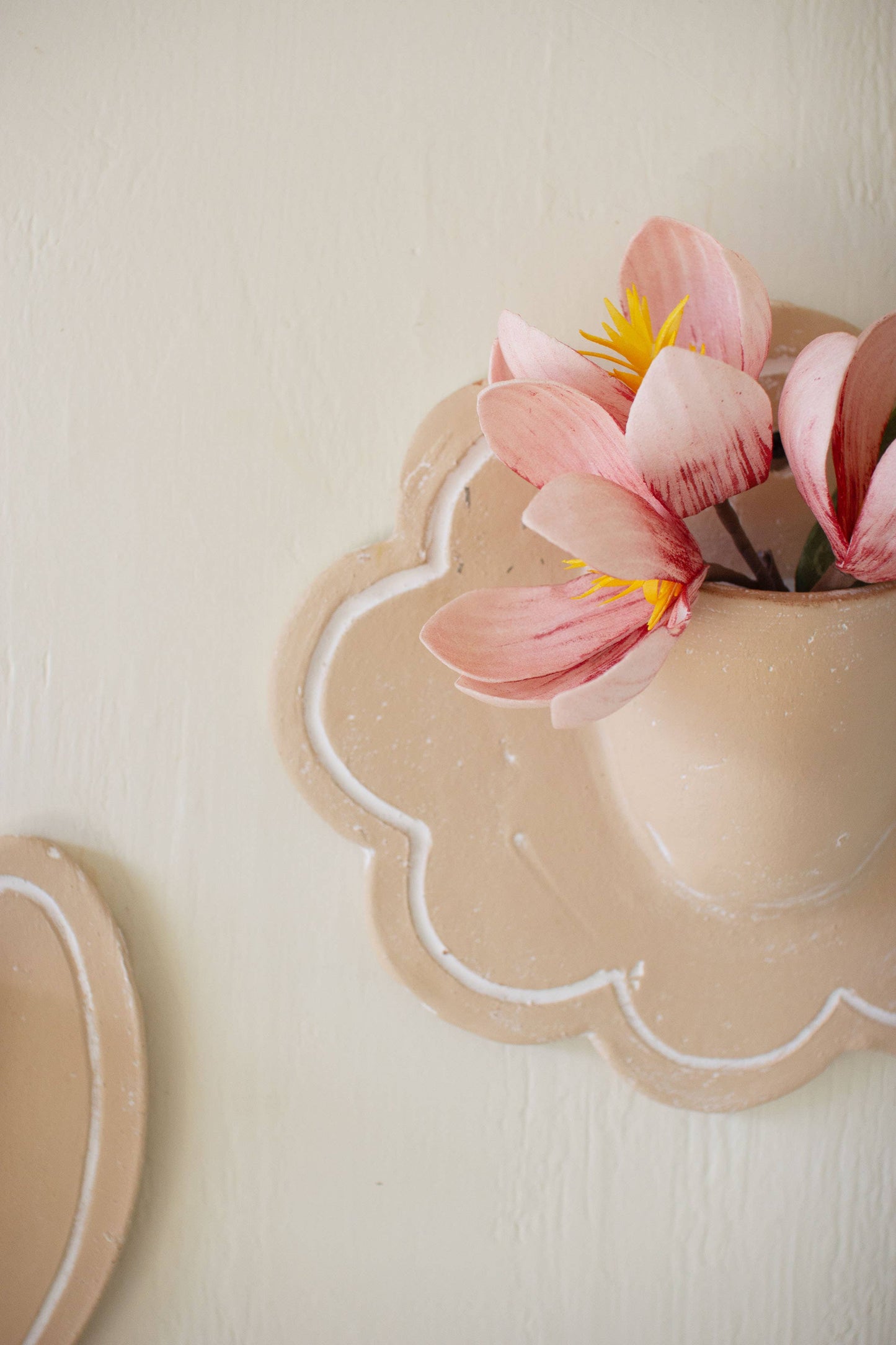 SET OF TWO CLAY FLOWER WALL PLANTERS - WHITE WASH
