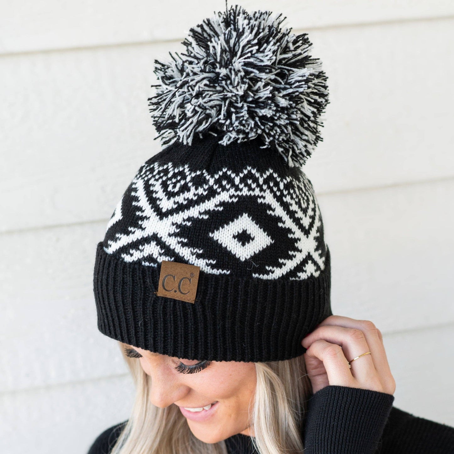 CC Aztec Print Beanie ( HAT-4017 )