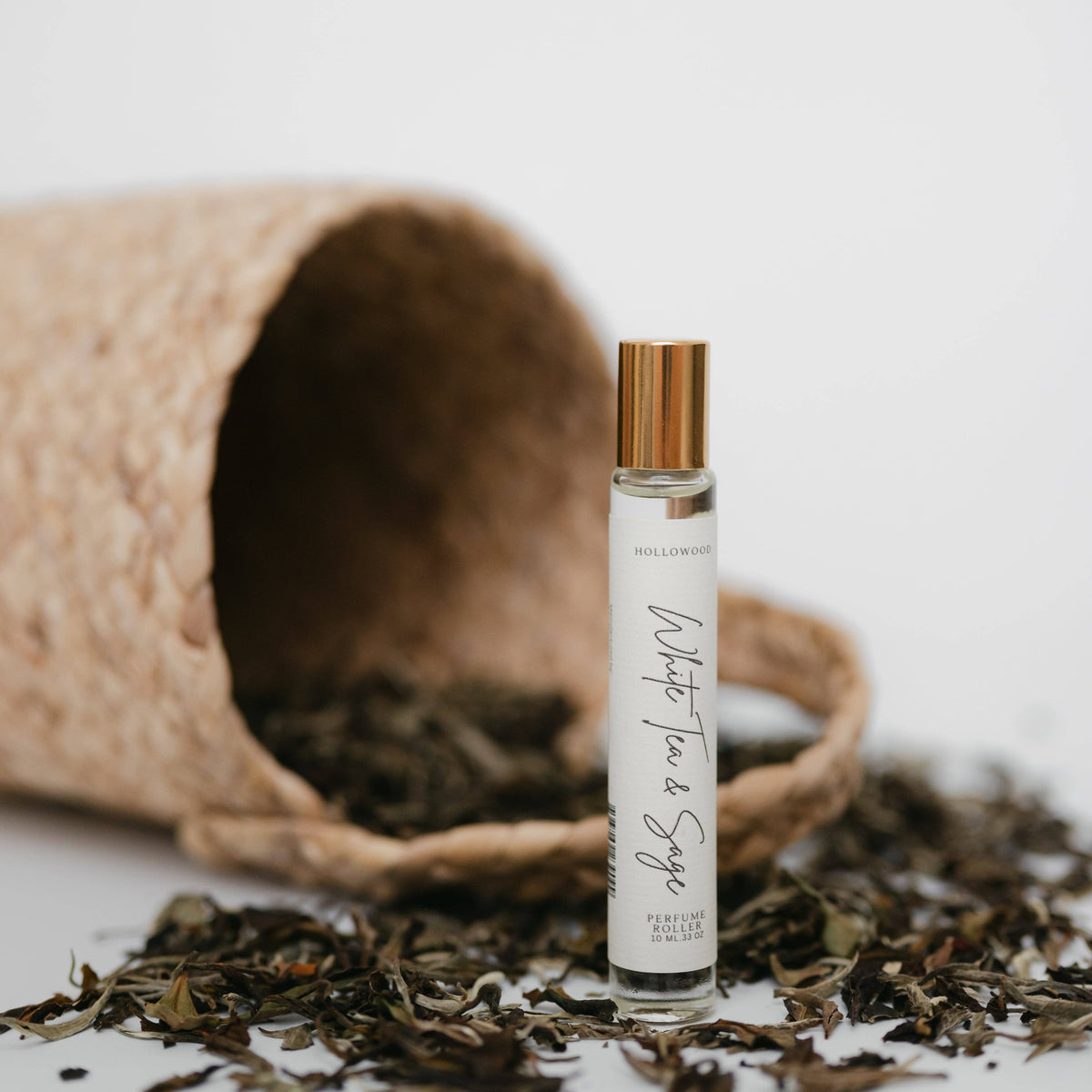 WHITE TEA & SAGE | PERFUME ROLLER